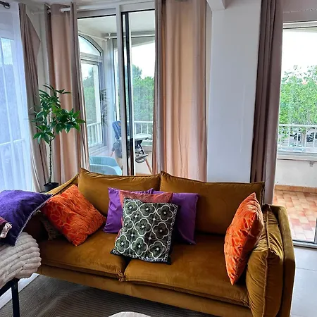Le Nid Ensoleillé - Centre Port Appartement